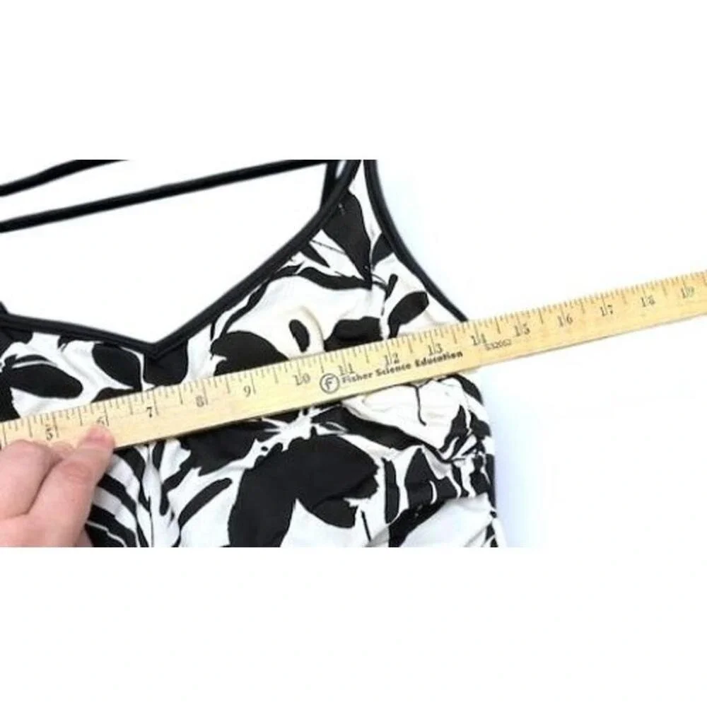 Swimslimmer Black/White Floral One-Piece Bathing‎ Suit 10 Tummy Control